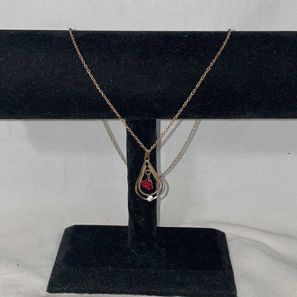 Beautiful Necklace With a Rosa Emblem